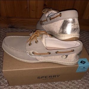 ⛔️SOLD Sperry shoes